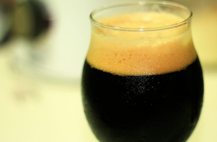 Lo stile Stout: alla scoperta di una birra apparentemente simile alla Porter