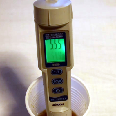 misurazione pH con pHmetro