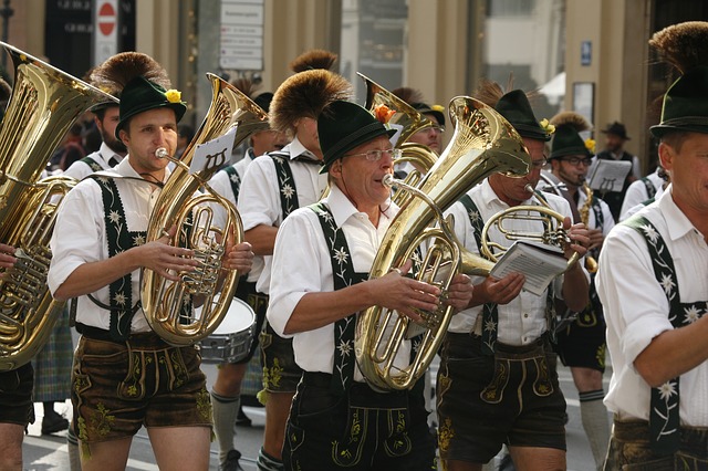 banda oktoberfest